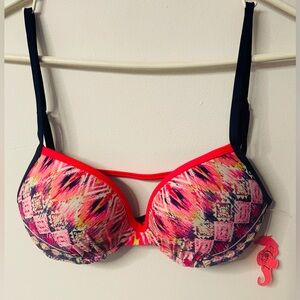 Coral Tropics By Apollo swim bikini Top size Small NWT